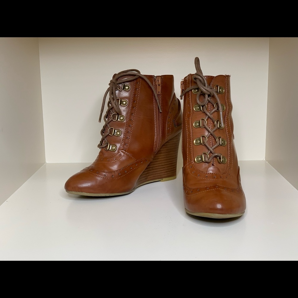 Chinese Laundry brown Oxford wedges